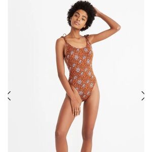 Gorgeous Madewell swimsuit